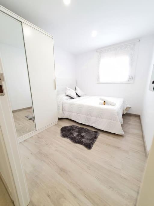 Habitaciones Bonitas Y Comodas Оспиталет де Лобрегат Екстериор снимка